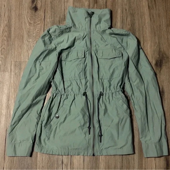 ***Winter Clearance***
Women's Sage Columbia Utility Jacket - Small - Picture 1 of 8